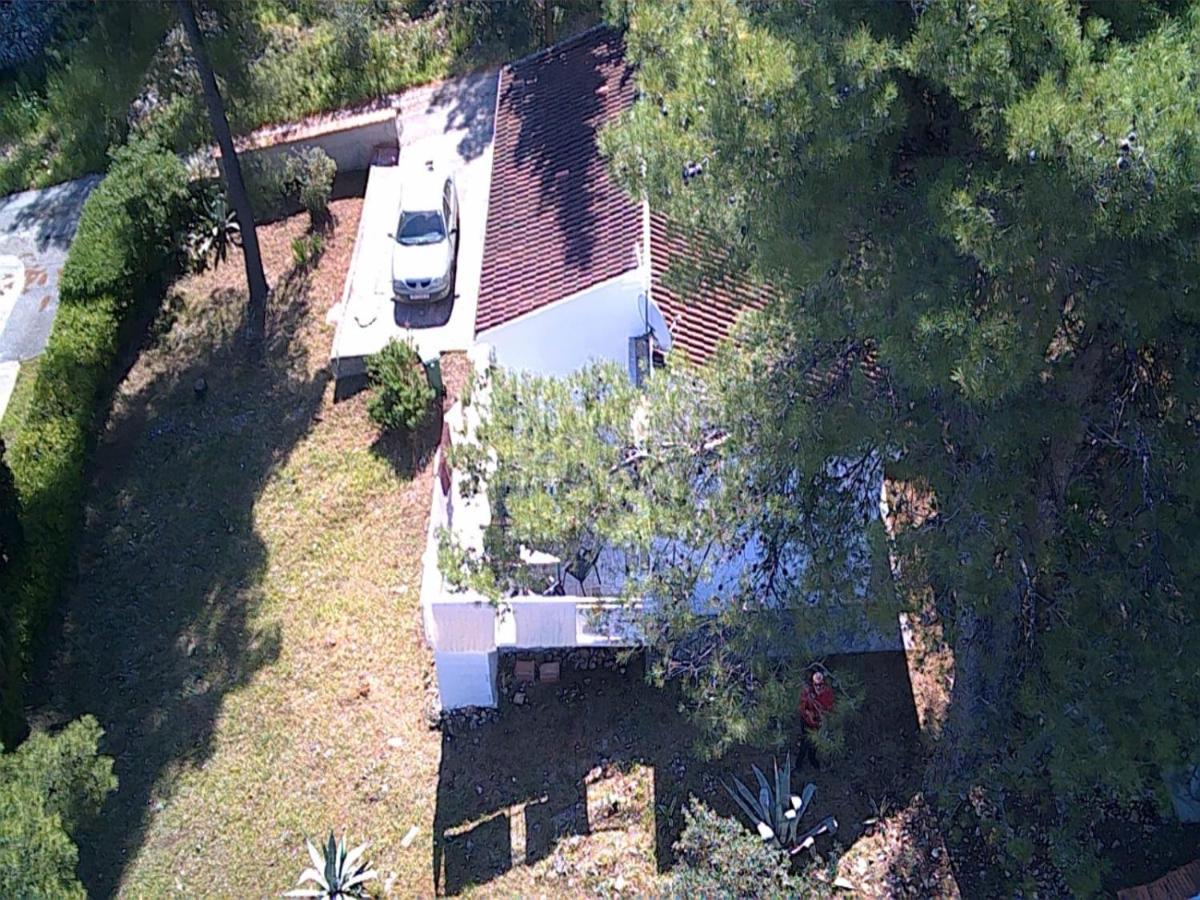 Beach House Black Olive Villa Slatine Exterior photo